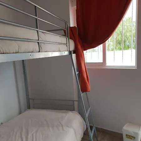 Casa Domvs בית הארחה