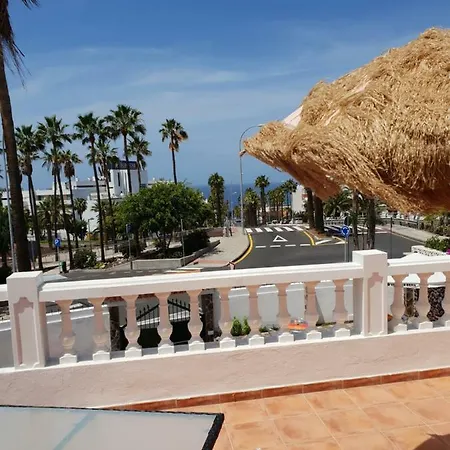 Pensión Casa Domvs 3*